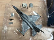 Hobby Master HA3866 F-16 Fighting Falcon Polish Air Force Tiger Demo Team SLAB