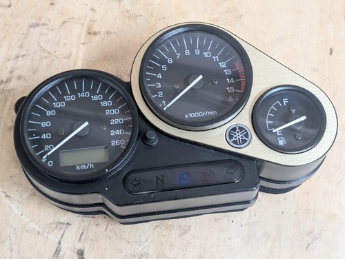 Yamaha fzs600 fazer - fzs600,