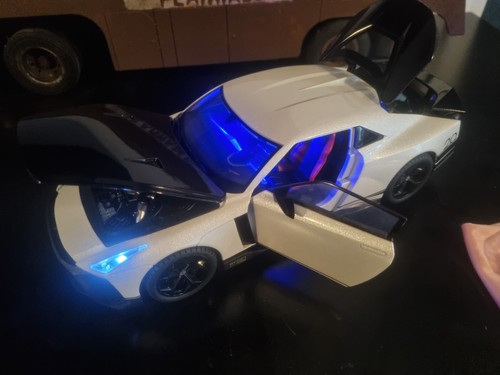 Nissan gtr mit sound und - mit, licht
