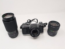 Canon AE-1 Analog-Spiegelreflexkamera mit Zubehör