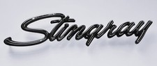 1974, 75, 76 CHEVROLET CORVETTE STINGRAY EMBLEM ORIGINAL WERKSTEIL nie gebraucht