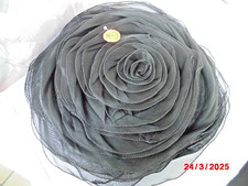 Kissen rund Rosenblüte