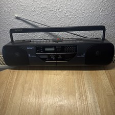 Sony tragbares Stereo Radio mit 2 Cass. Playern CFS-W505L