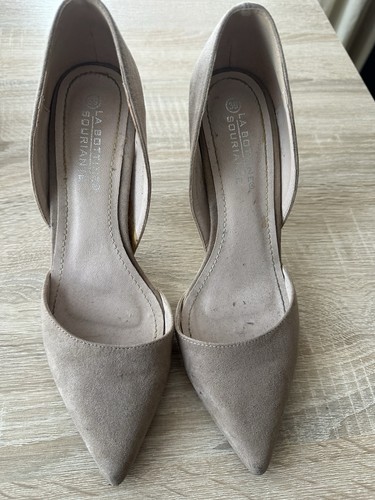 Pumps spitz beige - gr.39, absatz