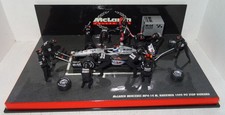 McLaren Mercedes MP4-14 M.Hakkinen 1999 Pit Stop Diorama 1:43 PC+OVP (SB2466)