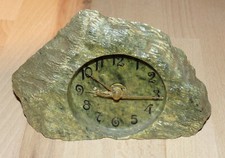 Standuhr Uhr aus Stein