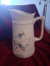 Großer Milchkrug mit Gänsemotiv -Porzellan "Schumann" - gebraucht - guter Zust.