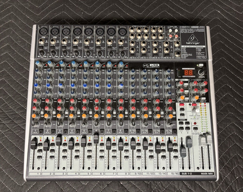Behringer xenyx x2222usb - xenyx,