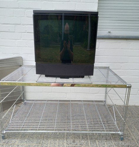 Design bord aus chrom von - aus,