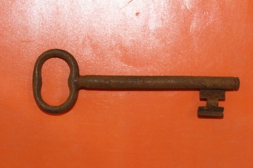 Großer antiker bartschlüssel - großer,