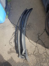 Ford Mondeo BWY MK3 TDCi 96KW 2000-2002 Regenabweiser 1S71F02217AH 1S71F02216AJ