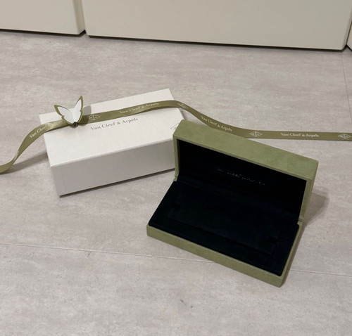 Van cleef arpels - arpels, leerbox