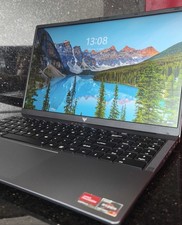 Laptop Ryzen 7 5700U 16GB RAM