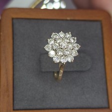 Ring 9 kt Gold CZ Stein