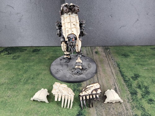 Umgebauter armiger moirax mit - armiger,