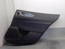 1561169140 türverkleidung