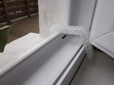 Fensterklammer transparent, Fensterfeststeller, Türkeil, Türfeststeller