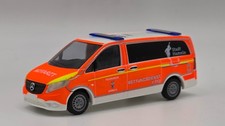 Mercedes Benz MB Vito *Notarzt Feuerwehr Hameln*(D) Busch 51182 + EVP + 1:87(H0)
