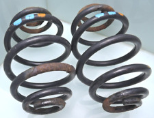 VW PASSAT 3BG Kombi / SET FEDER FAHRWERKSFEDER hinten / 2x BLAU 1x ORANGE (YE91)