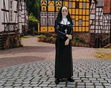 Spur G Figur historische