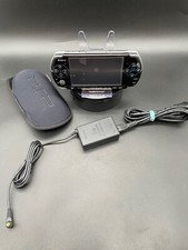 Sony PSP 3004 Slim & Lite Konsole / Handheld - Schwarz / Black  =  TOP + Extras