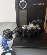 Olympus M.Zuiko Digital ED 9-18mm F/4-5.6 + OMD Em5 mark 2 Bundle