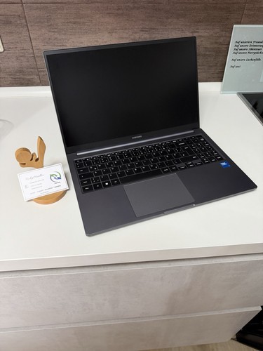 Samsung galaxy book4 intel - samsung,