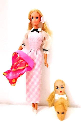 Barbie quick curl - curl, busy