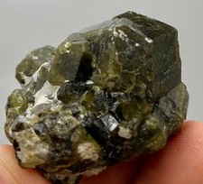 230 Karat schönes Andradit