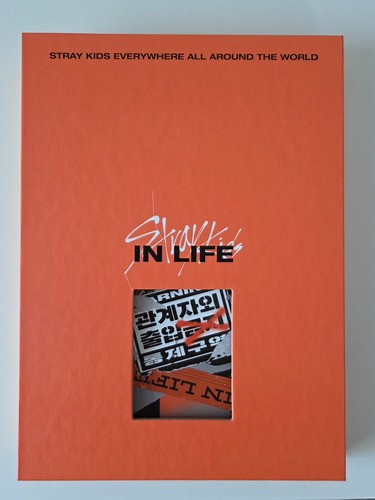Stray kids life - -, in