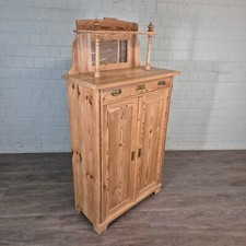 26625 Vertiko mit Aufsatz