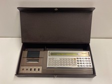 Sharp PC-1211 Taschencomputer mit Druckerschnittstelle und Tasche