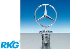 Stern für Motorhaube C-Klasse