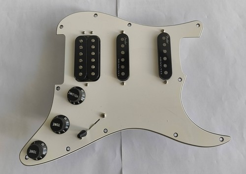 Fender stratocaster loaded - fender,