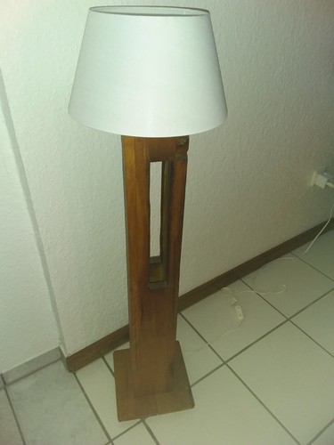 Stehlampe aus über - , 300