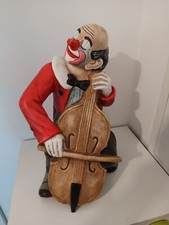 Achatit Clown, grosser Clown spielt Kontrabass, 07324