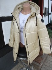 Schicke neue beige Steppjacke-B.C.-44-Federleicht-warm-ein Klassiker-Wattierung