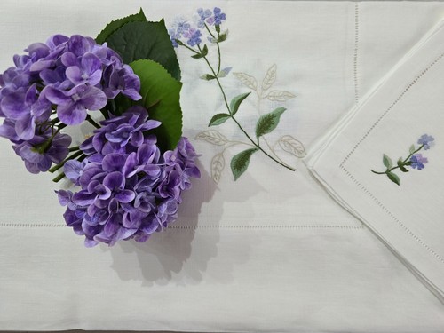 Bestickte tischdecke aus - tischdecke,
