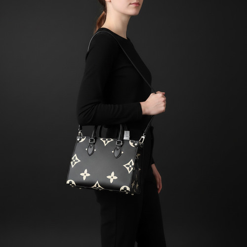 Monogram giant tote bag - giant,
