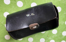 Schuhputztasche Monogramm W.H