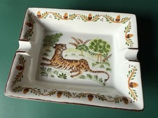 Signierter Aschenbecher / Zigarren Ascher handbemalt - Kunst aus Frankreich