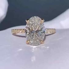 3,28 kt Ovalschliff Moissanit