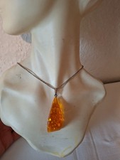 alte Bersteinanhänger mit