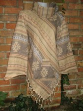 Pullover Poncho Wolle Kragen
