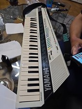 Yamaha SHS 200 FM Digital Keyboard with MIDI E Piano  