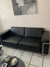 Couchgarnitur mit Couchtisch 