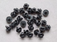 15x Stoßstangen Befestigungs Clips für Mitsubishi Nissan MR328954