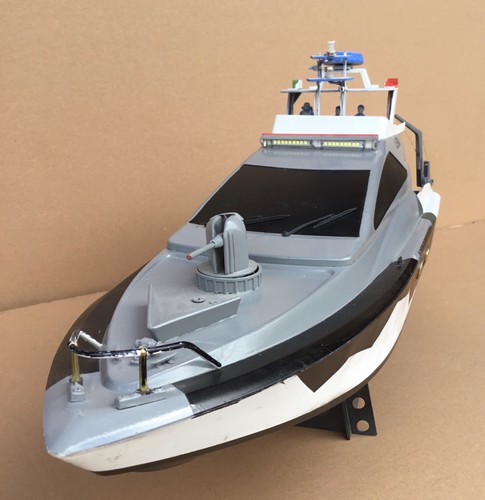 Modellyacht umgebaut zum - rc,