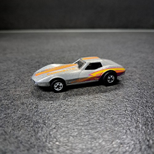 Hot wheels corvette - hot, stingray