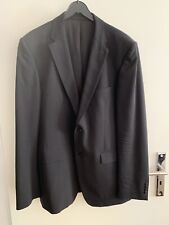 Anzug von Roy Robson, Gr. 106, in Schwarz mit Streifenstruktur. Neuwertig.